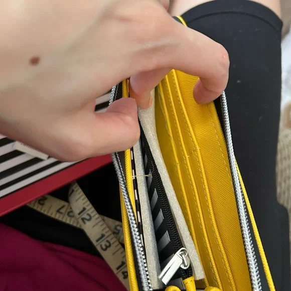 Marc Tetro Yellow Boston Terrier Wallet - In Mint Condition in the original box! - Picture 8 of 9